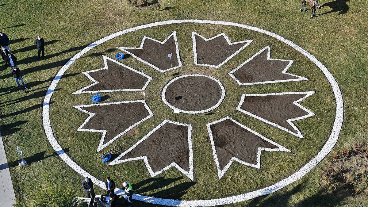 Ankara Büyükşehir Belediyesi, Başkent’in tarihine, kültürüne, doğasına ve endemik bitkilerine sahip çıkmaya devam ediyor.