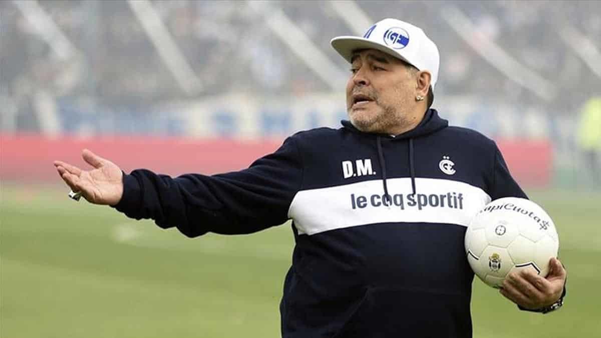 Maradona hayatını kaybetti