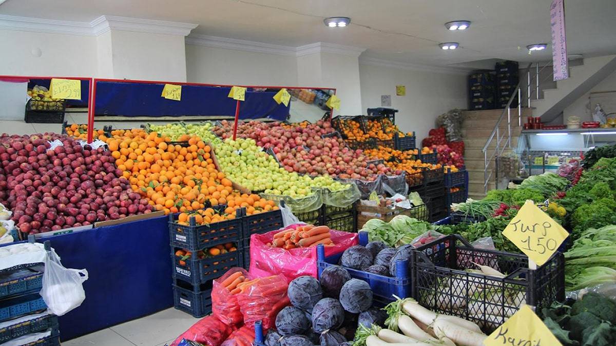 Hazine ve Maliye Bakanı Berat Albayrak, Türkşeker aracılığıyla çiftçilere 600 milyon TL destek sağladıklarını belirtti.