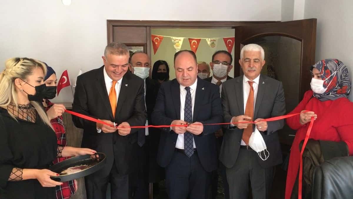 Amaçları Anavatan sevdasını tekrar canlandırmak