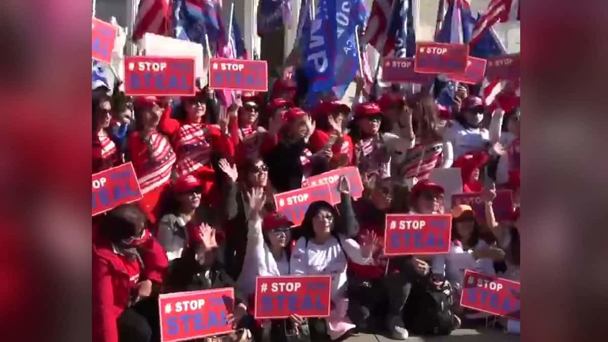arşıt protestoların da yapıldığı ifade edilirken, ülkenin geri kalanında da ‘Milyon MAGA (Make America Great Again) Yürüyüşü’, ‘Çalmayı Durdur’ ve ‘Trump için Yürüyüş’ adlı benzeri mitingler planlandığı belirtildi.