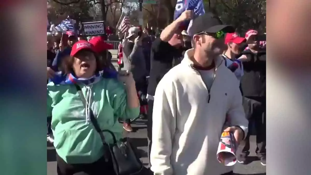 Arşıt protestoların da yapıldığı ifade edilirken, ülkenin geri kalanında da ‘milyon maga (make america great again) yürüyüşü’, ‘çalmayı durdur’ ve ‘trump için yürüyüş’ adlı benzeri mitingler planlandığı belirtildi.