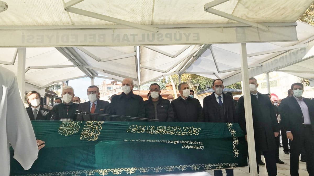 Ahmet Kekeç son yolculuğuna uğurlandı