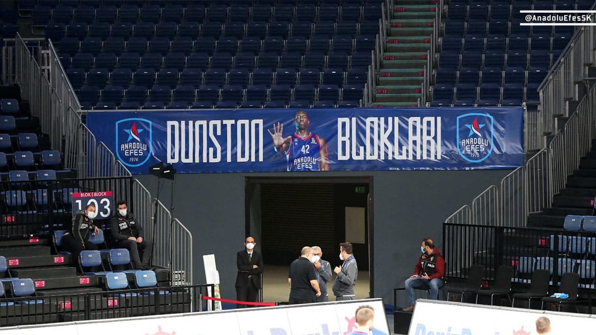 Bryant Dunston'ın ismini ölümsüzleştirdi