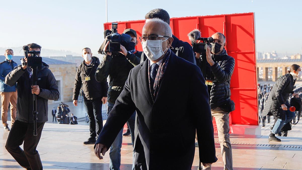 Türkiye Cumhuriyeti'nin kurucusu Mustafa Kemal Atatürk, ölümünün 82'nci yıl dönümünde Anıtkabir'de anıldı.