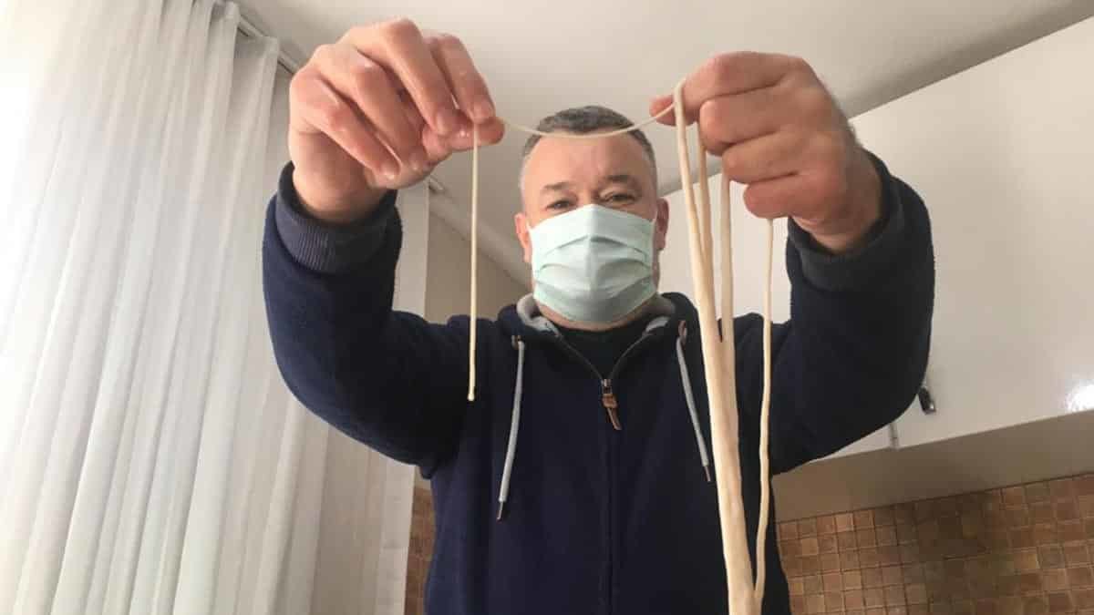 Koyun bağırsağından enstrüman teli