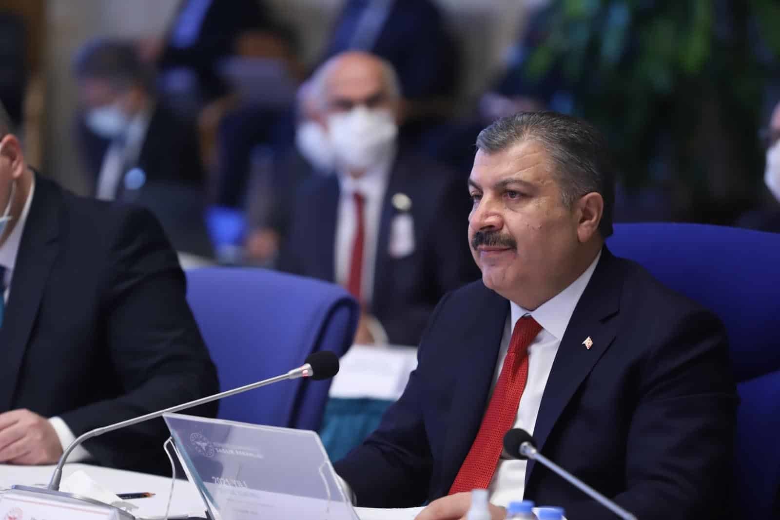 Bakan Koca: O firmaya ruhsat vermek isteyen kişiyi görevden aldım