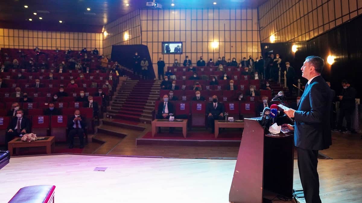 Bu ülkeye ödenecek çok fazla borcumuz var