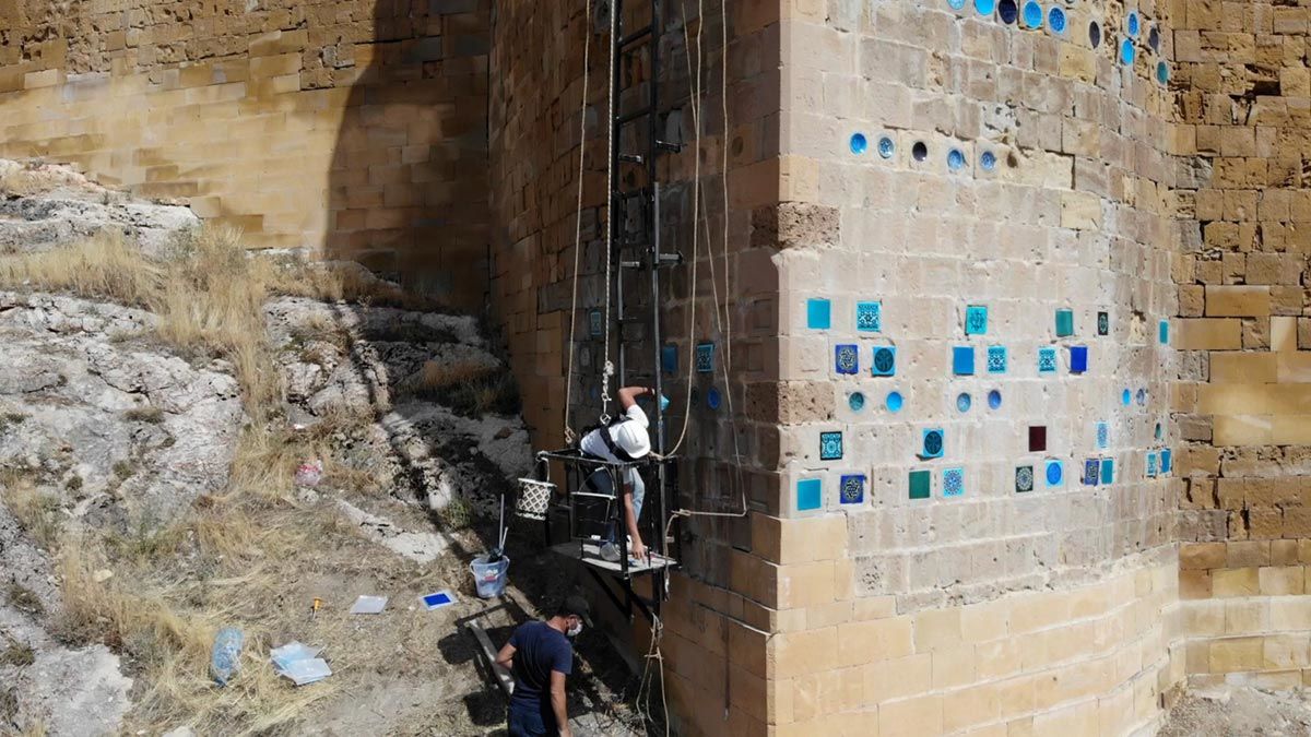 Bayburt Kalesi eski görünümüne kavuşuyor