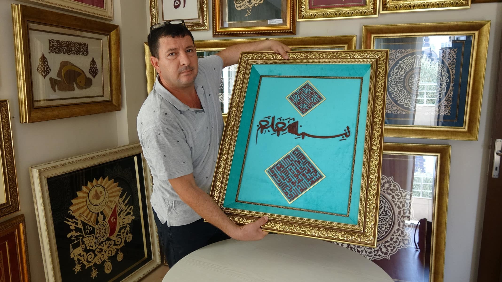 Naht sanatında devlet sanatçısı oldu