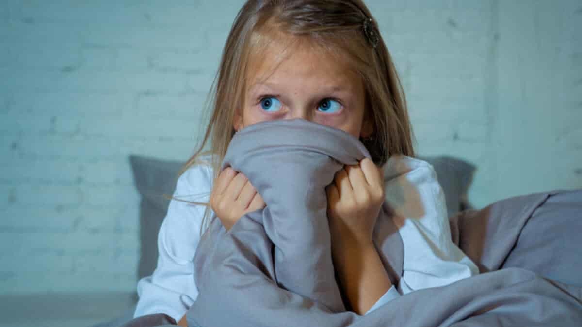 Duygusal ve davranışsal belirtiyi tetikleyebilir