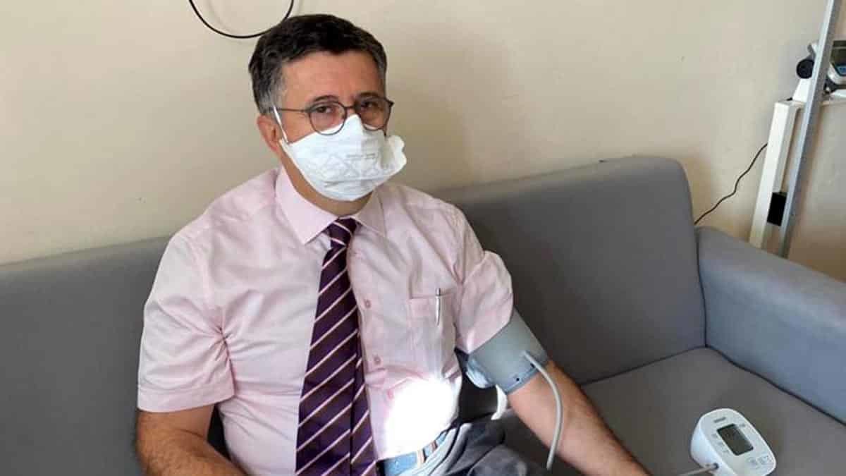 Aşıların çok zararlı olduğunu yaymaya çalışan kişiler var