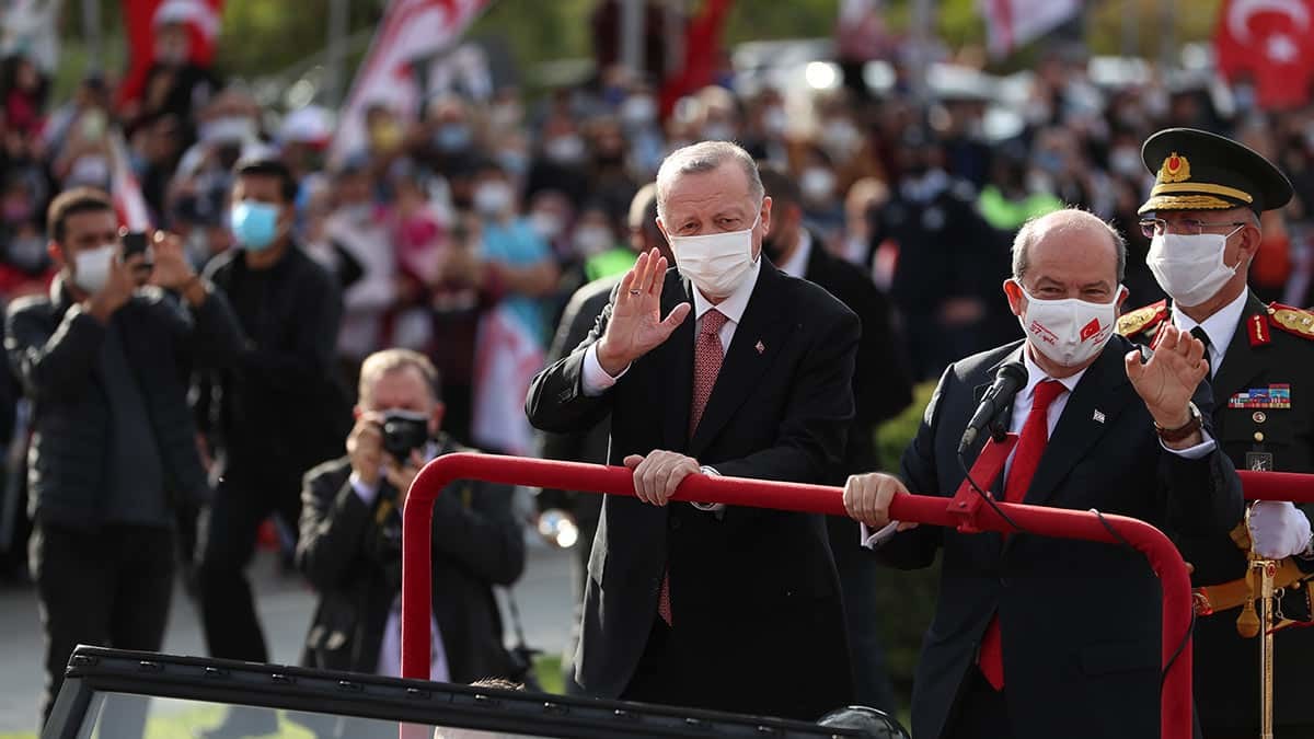 Erdoğan KKTC'nin 37'nci yıldönümü törenine katıldı