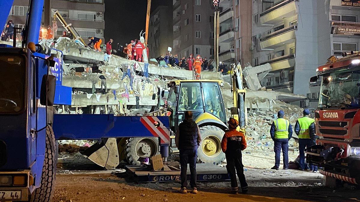 AFAD: 42 can yaşamını yitirdi 896 yaralandı