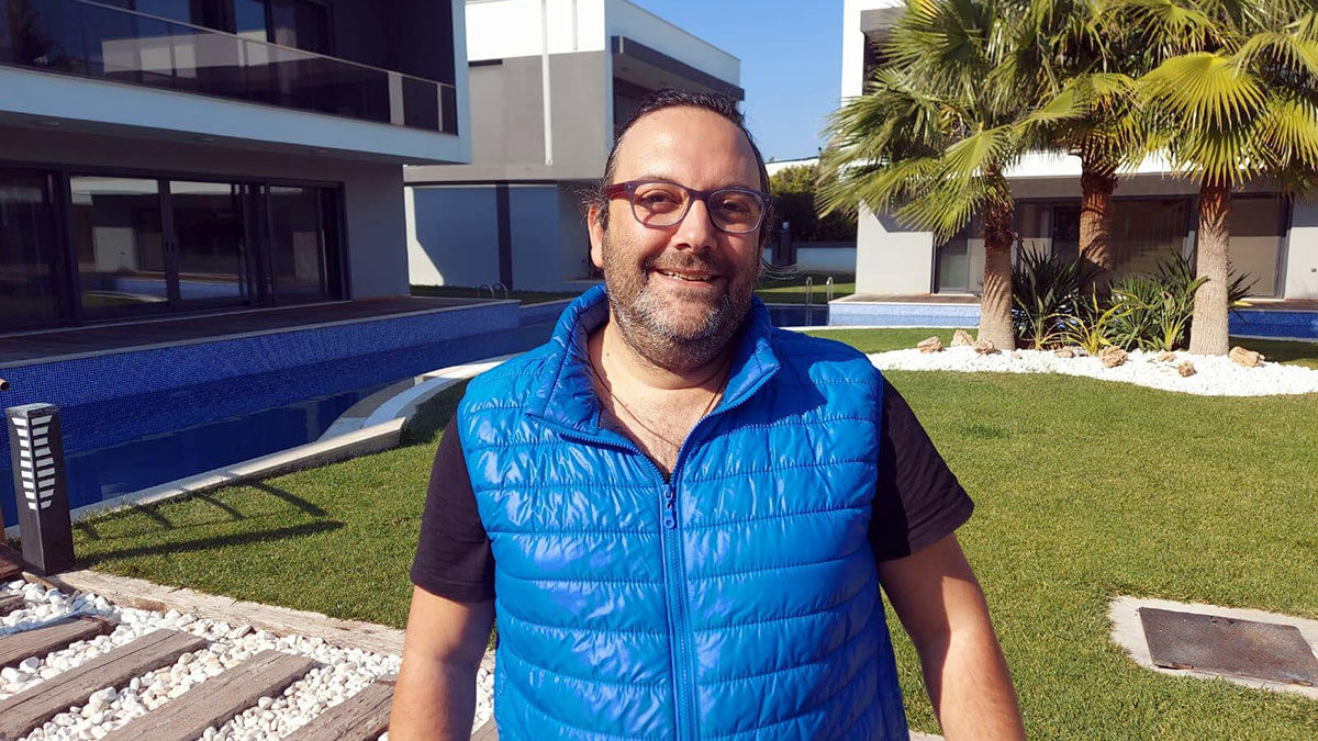 İzmir’in Seferihisar açıklarındaki 6.6 büyüklüğündeki depremin ardından vatandaşların müstakil ev ve villalara olan talepleri arttı.