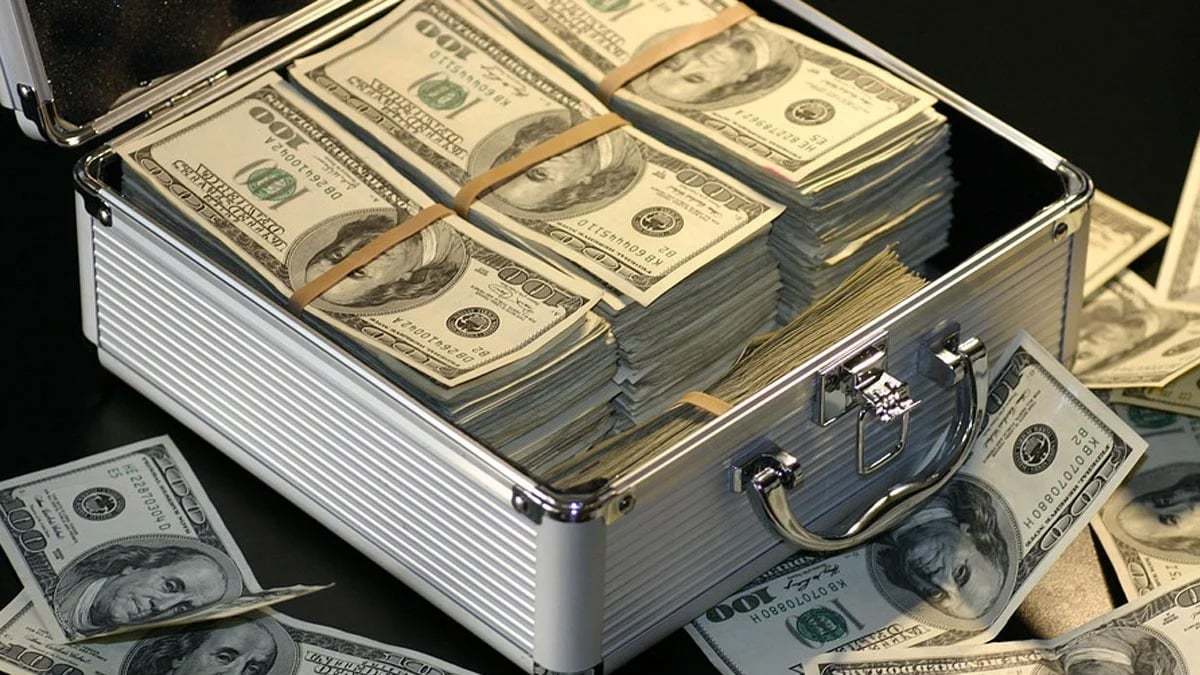 ABD seçim sonuçları beklenirken Dolar 8.50 TL, petrol ise yüzde 2.0 dolayında yükseldi.