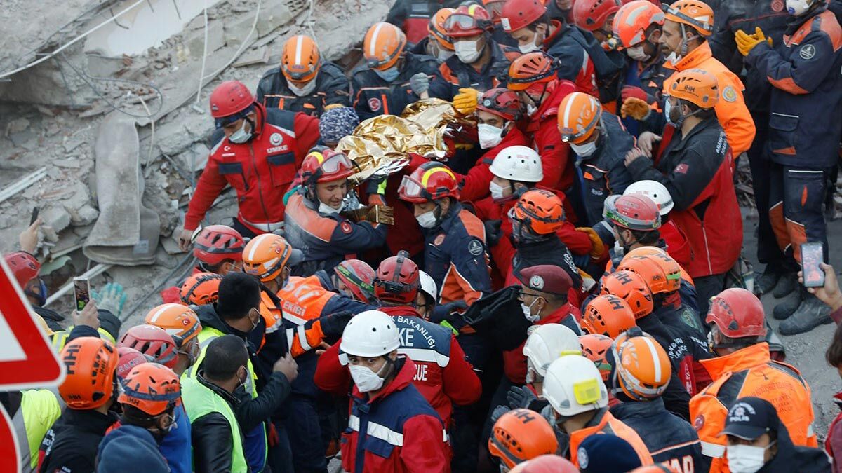 Hayat bir kez daha kazandı