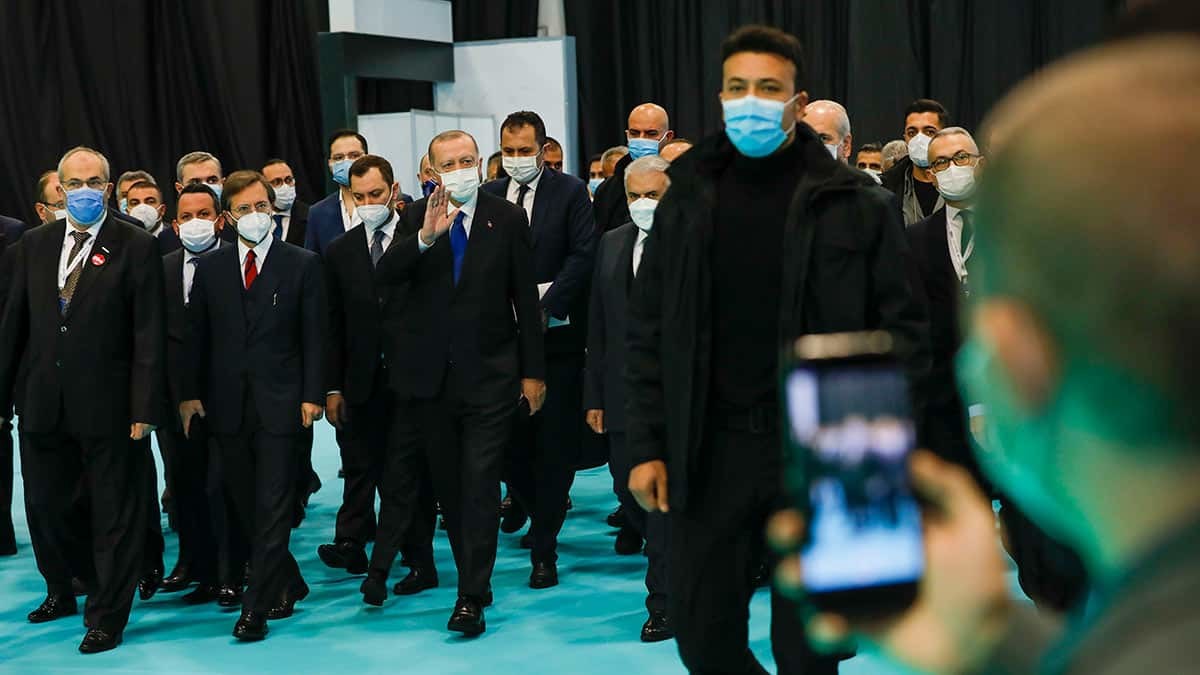 Türkiye'yi faiz enflasyon sarmalından çıkarmalıyız