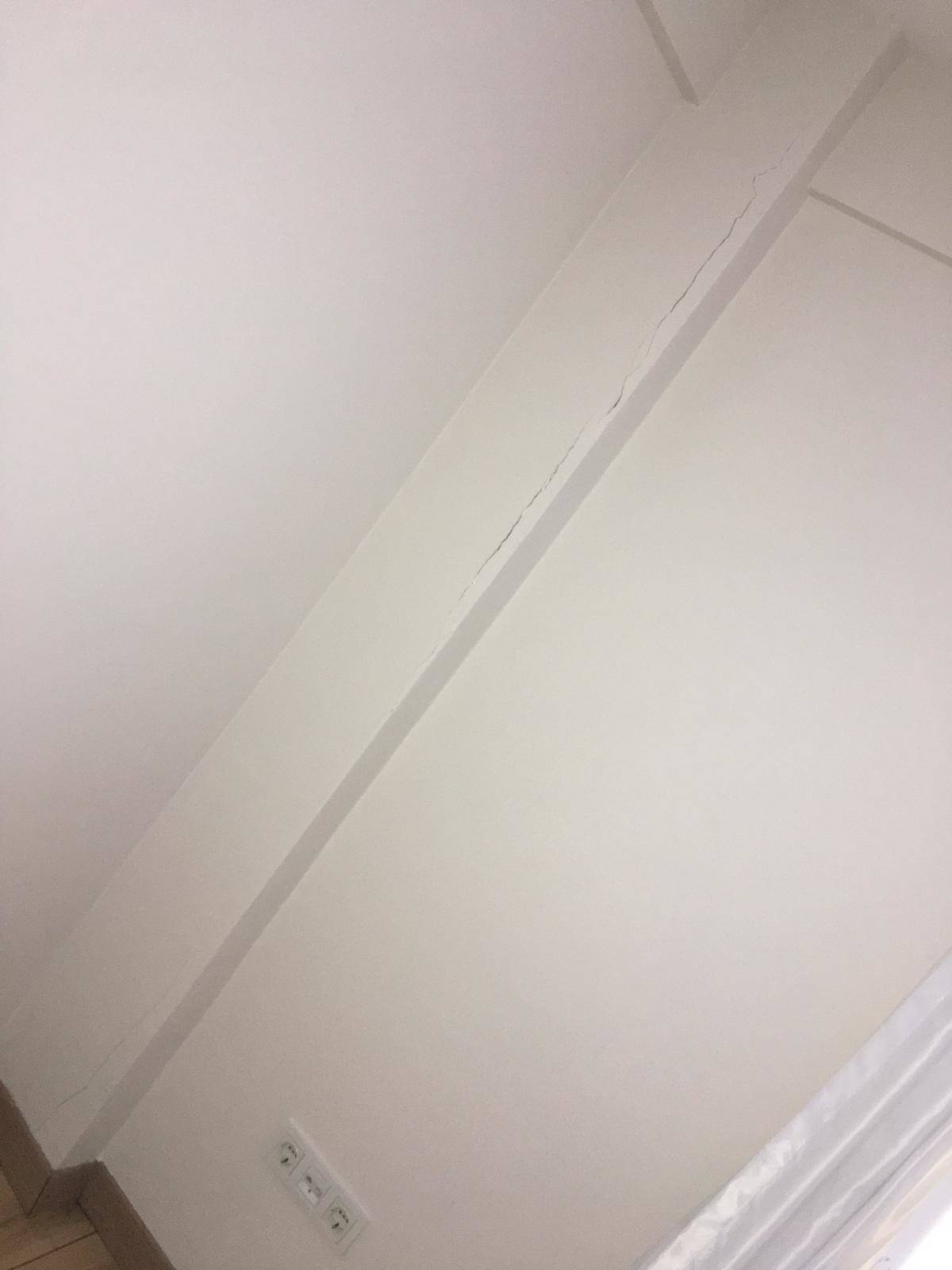 İnşaat Yüksek Mühendisi Mustafa Koçak, ev arayanlar için uyarılarda bulunarak eski binaları yeni gibi gösterip aldatıyorlar dedi.