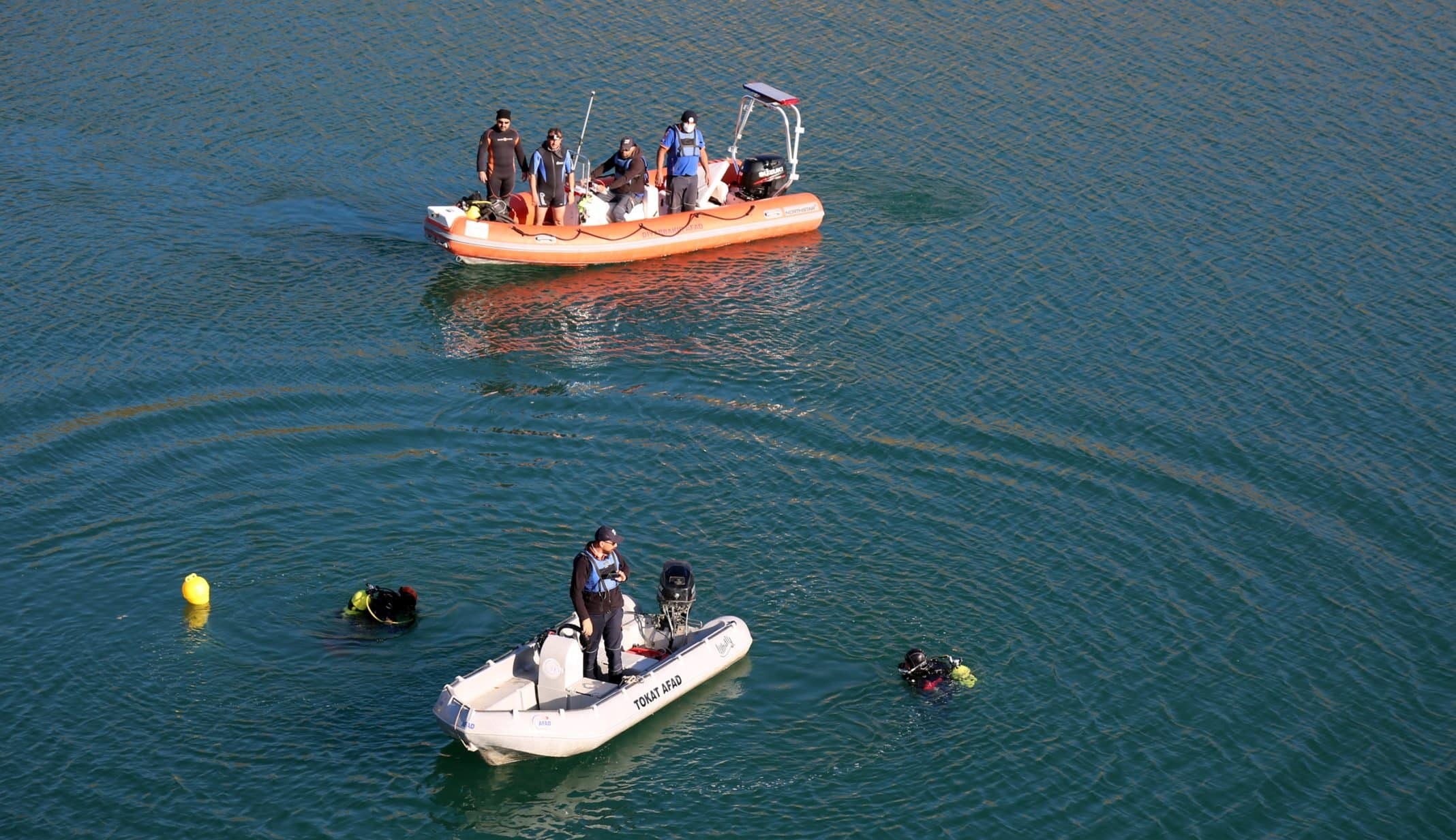 Tunceli'de, 318 gündür haber alınamayan üniversite öğrencisi Gülistan Doku (21) için 15 Ekim'de yeniden başlatılan arama çalışmaları Sarı Saltuk Viyadüğü bölgesinde devam ediyor.