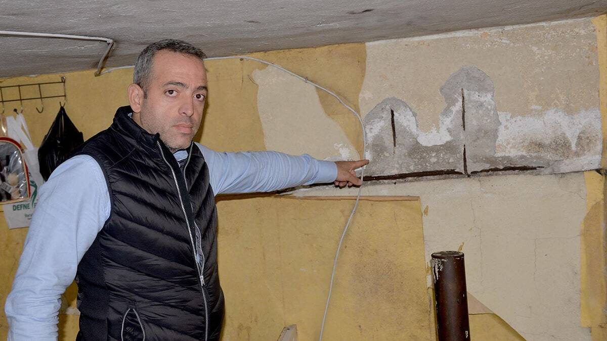 İzmir’de geçen ay yaşanan depremin ardından bilim insanlarının birkaç il ile beraber Hatay’ı işaret etmesi, kent sakinlerini tedirgin etti.