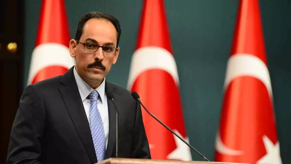 Kalın, 3 yaşındaki elif'in 65 saat sonra yaralı olarak kurtarılmasına ilişkin, "umudun inancın azmin adı elif" dedi.