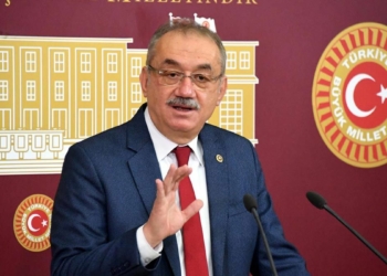Zamanında konuşulmayan dil bize rehberlik etmez