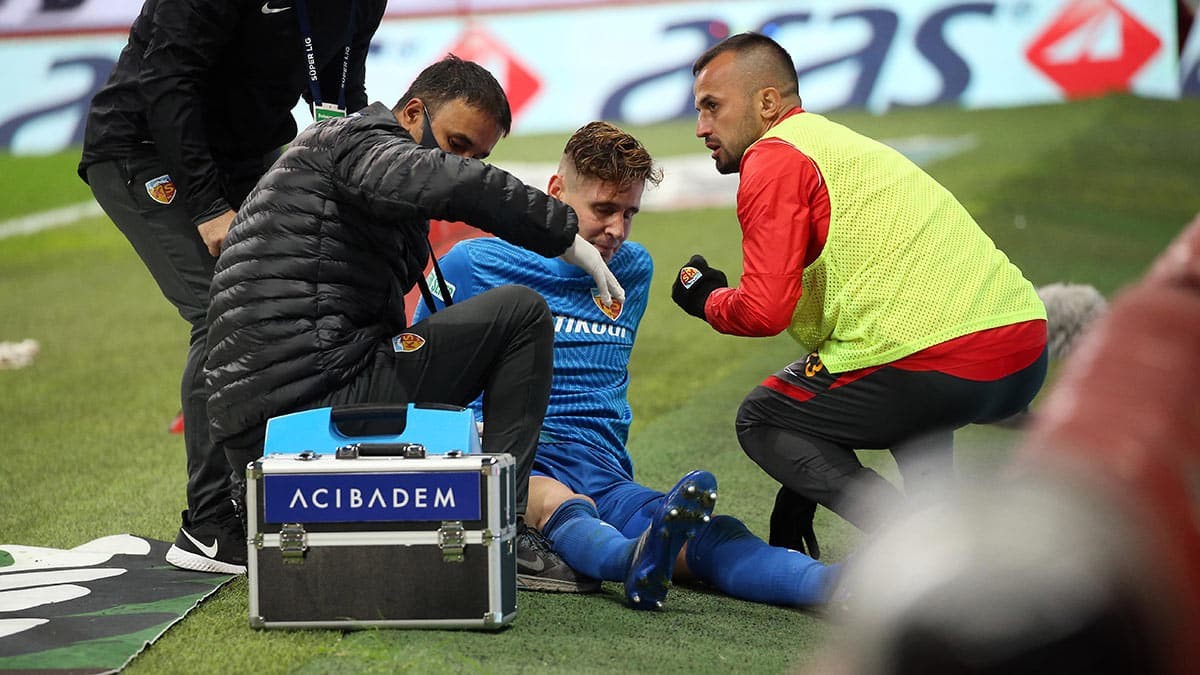 Silviu Lung ile Yasir Subaşı sahalardan uzak kalacak