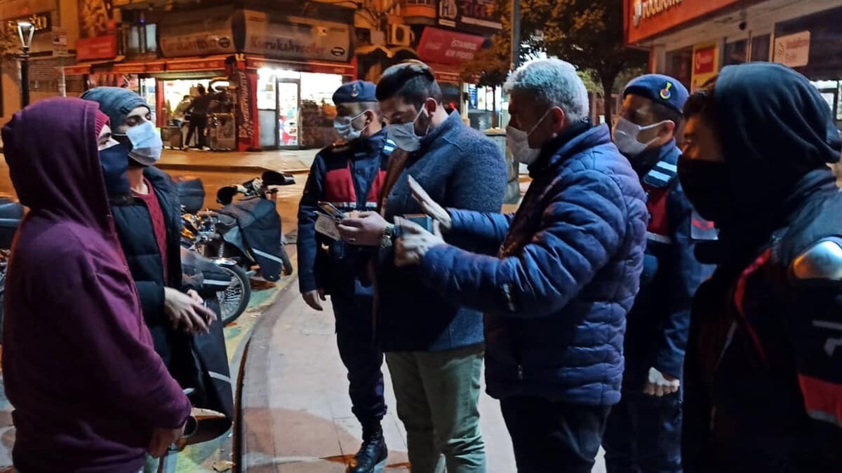 Kırıkkale'de kısıtlama ihlallerine ceza yazıldı