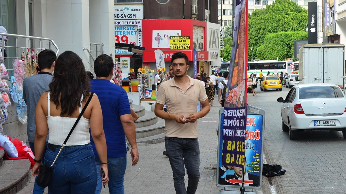 Türkiye genelinde koronavirüs korkusu beraberinde psikolojik sorunları getirdi. Adana’da ise koronavirüs nedeniyle psikolog desteğine başvuranların sayısı yüzde 60 oranında arttı.