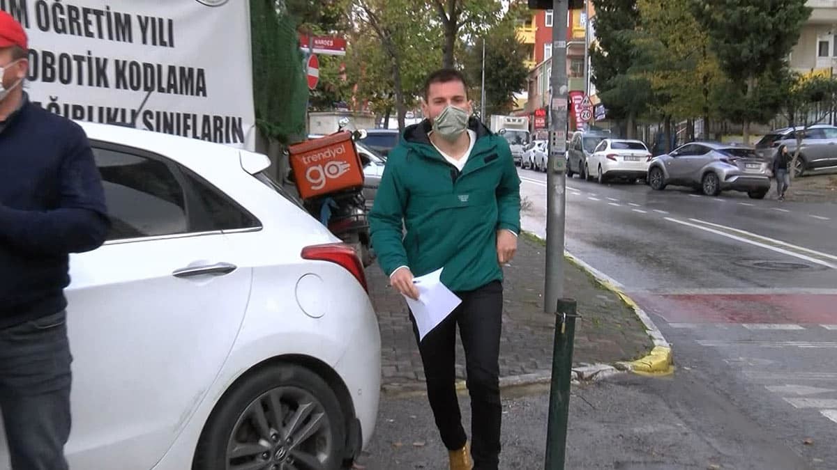 Adaylar, maske ve mesafe kurallarına uygun bir şekilde okula alındı.