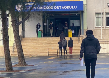 KPSS koronavirüs tedbirlerine uyularak başladı