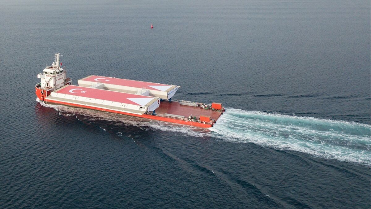 3 mega blok Gelibolu'ya getirildi