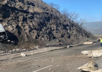Yakıt tankeri patladı: 14 ölü