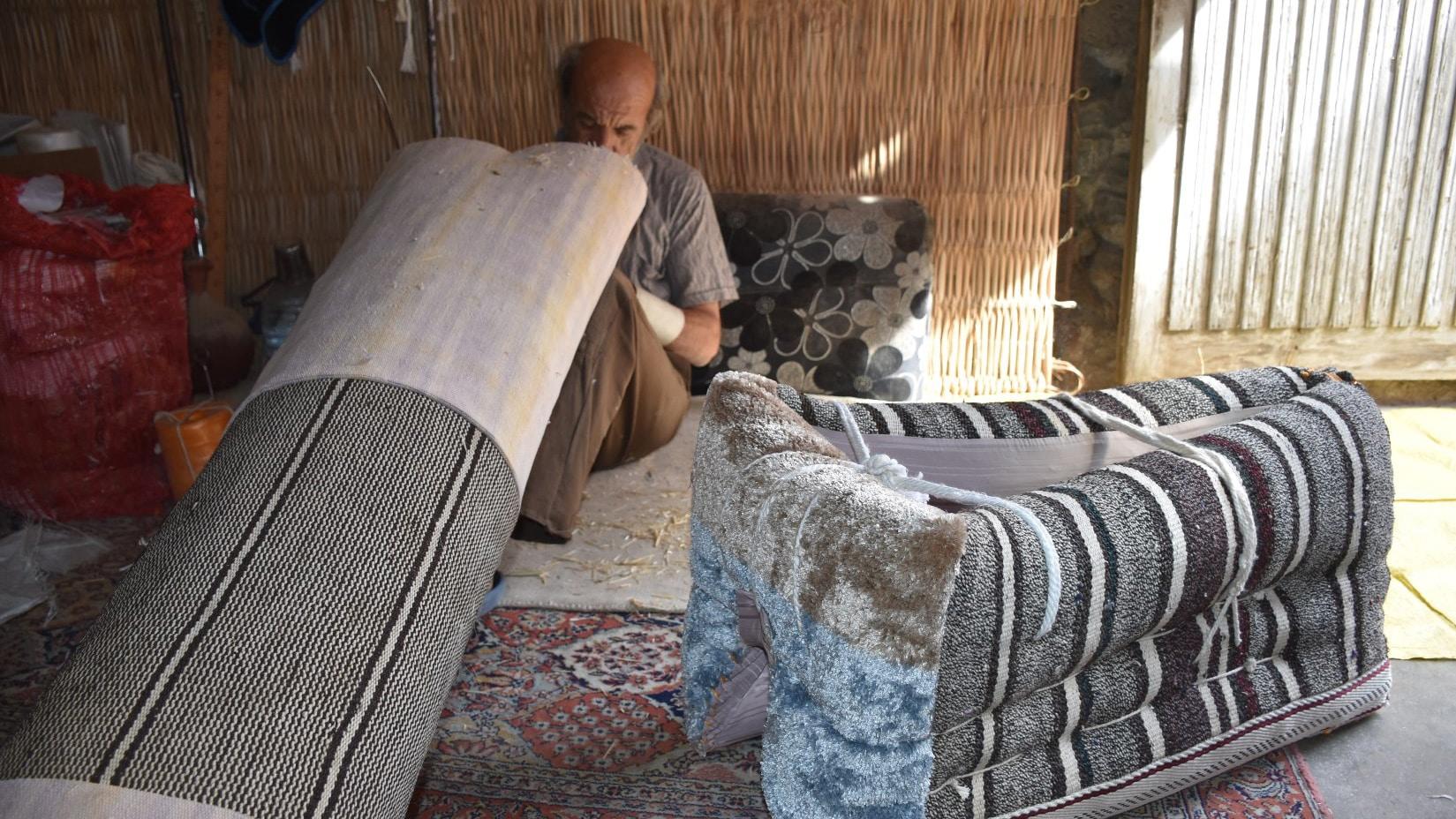 Türk kültüründe varlığı uzun yıllara dayanan, özellikle askeri alanda ve tarımda kullanılan ve binek hayvanlar için hayati önem taşıyan 'semercilik', teknolojinin gelişmesiyle birlikte binek hayvan kullanımının azalması sonucu günümüzde etkinliğini yitirdi.