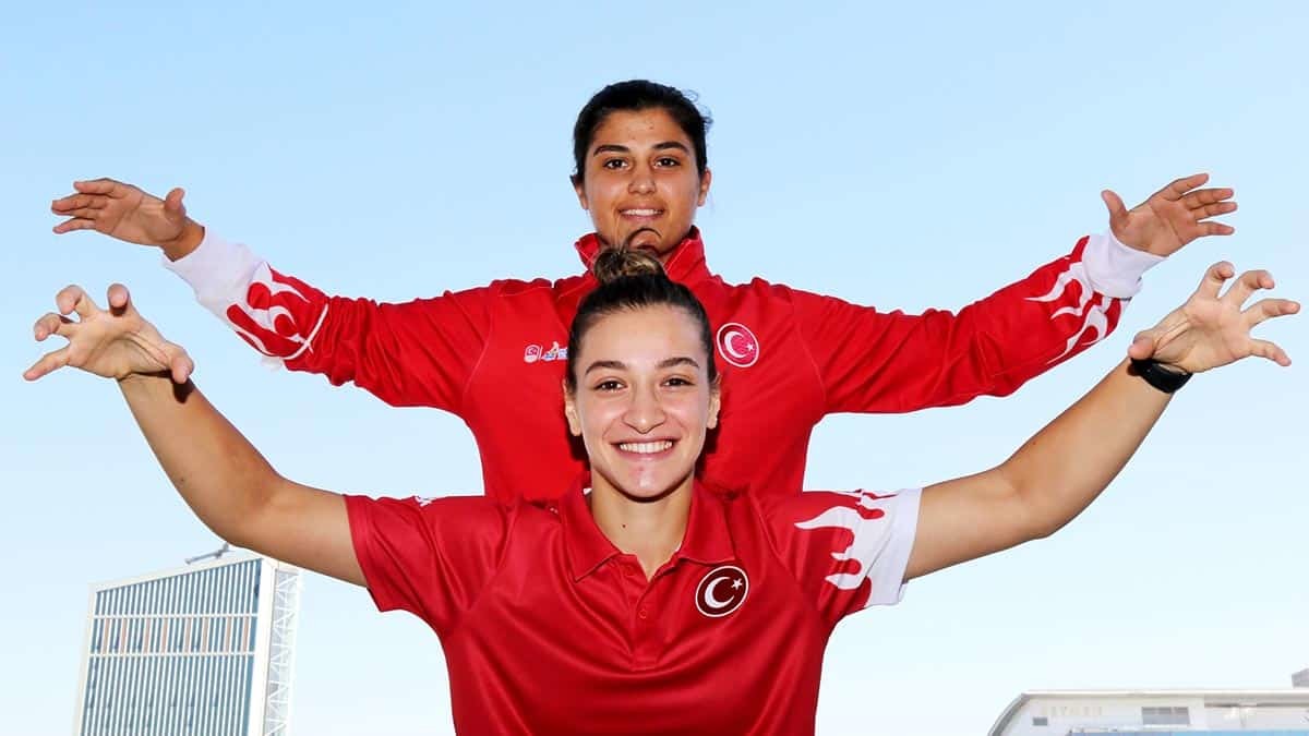 Çakıroğlu, "Herkes 2 altın gözüyle bakıyor ama ben bu takımın 3-4 madalya alabileceğini düşünüyorum"