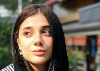 Pınar Gültekin'in babası Sadık Gültekin, "Kızım öldü, öldürüldü, katledildi, yakıldı, beton döküldü. İftiralar atıldı. Hiç kimse Pınar gibi öldürülmesin." dedi.
