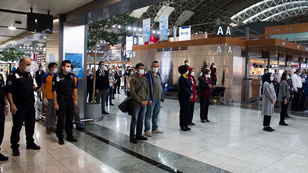 Sabiha Gökçen'de 10 Kasım anma töreni