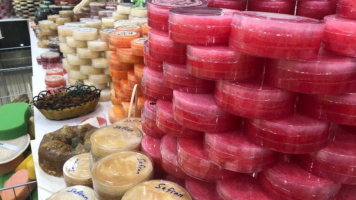 24 ayar granül altın bulunan sabunun tanesi 400 lira