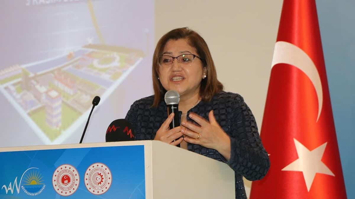 Deprem değil bina öldürüyor