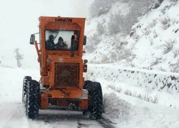 25 köy yolu ulaşıma kapandı
