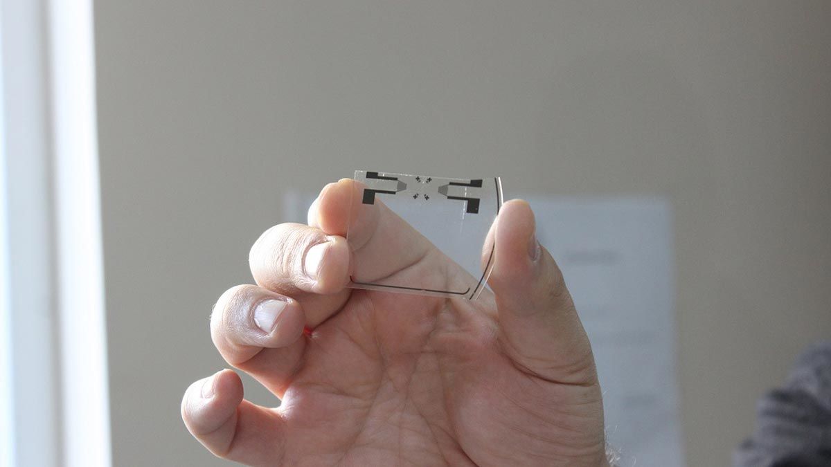 Kan alma yöntemi, bol miktarda cihaz gerektiriyor, ayrıca kan sonucunu almak için en az 2 saat beklemeniz lazım, bu süreyi 5 dakikaya indireceğiz