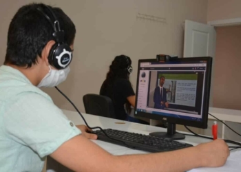 Okullar önlemlere destek için kapatıldı