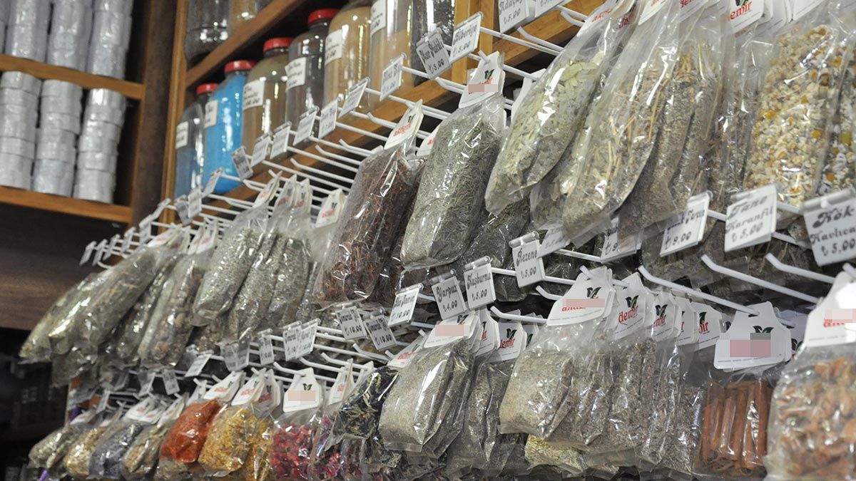 Koyu yeşil yapraklı sebzeler tüketilmeli