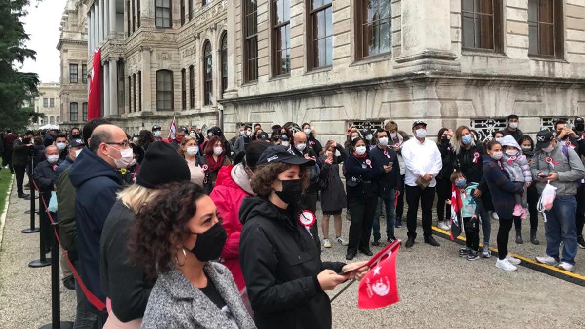 Dolmabahçe Sarayı'nda tek yürek