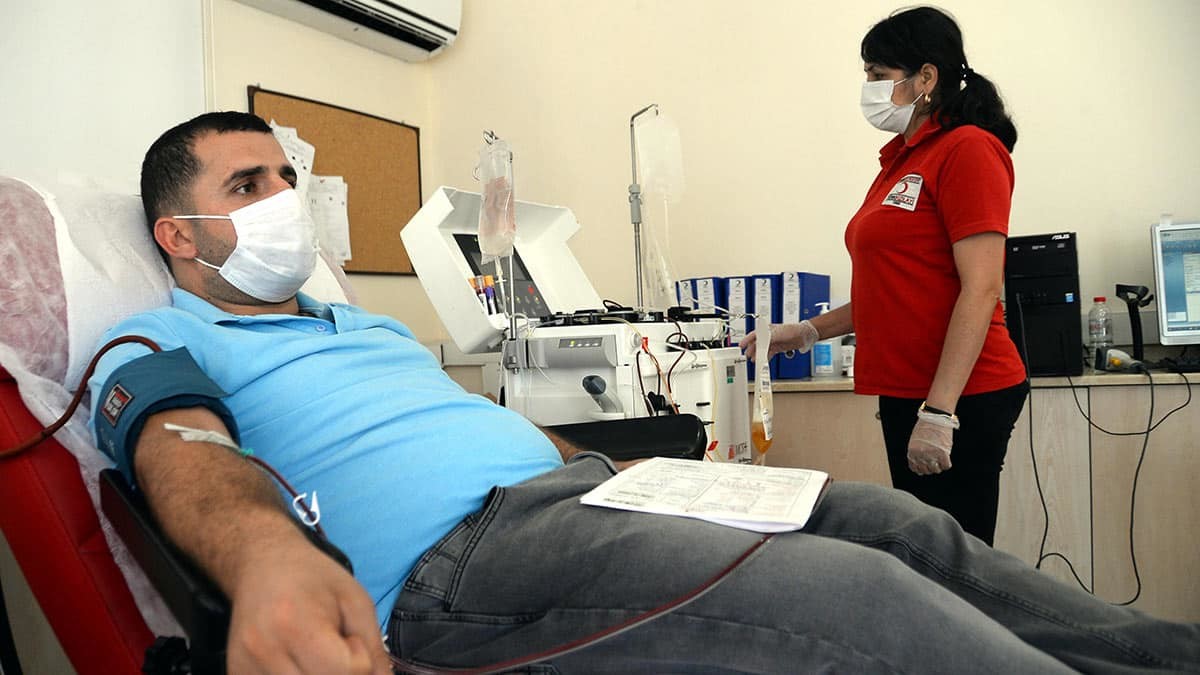 Koronavirüsü yendi plazma bağışında bulundu