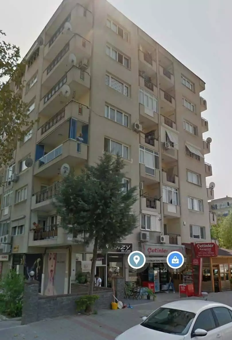 Depremde yıkılan doğanlar ve rıza bey apartmanları hakkında ilçe belediyesinin 2012 ve 2018 yıllarında binalara çürük raporu verdiği ortaya çıktı.