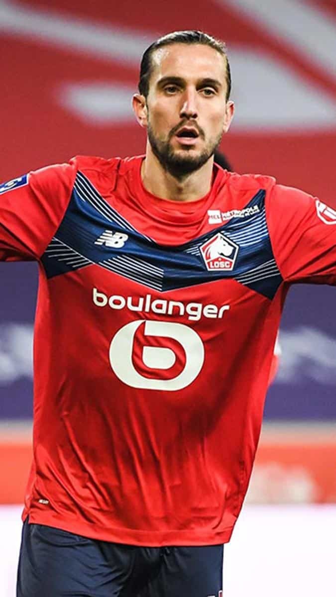 Yusuf Yazıcı forvet olarak oynatılıyor