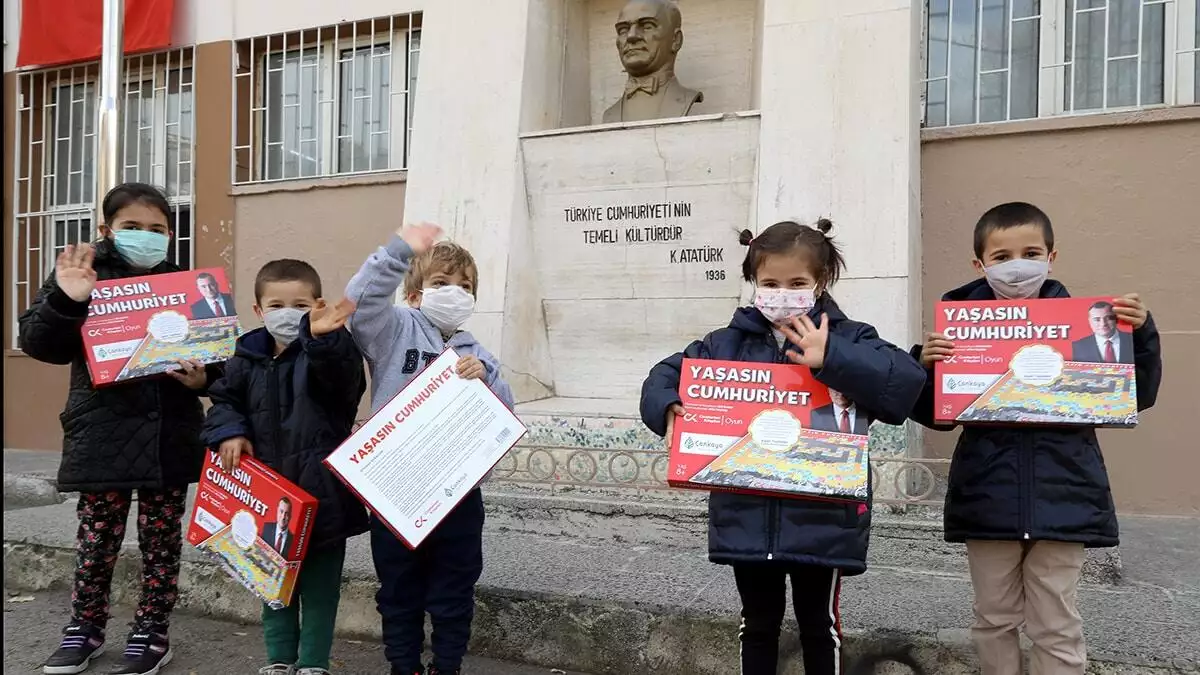 Taşdelen'den çocuklara oyun seti