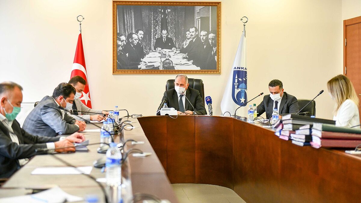 Canlı yayın uygulaması hız kesmeden devam ediyor